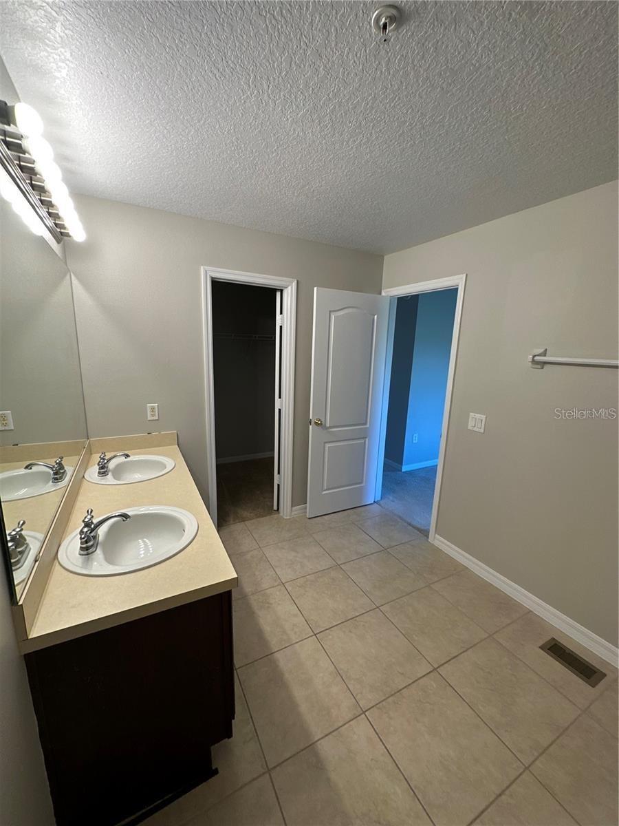Image 10 of 31 For 2125 Betsy Ross Lane