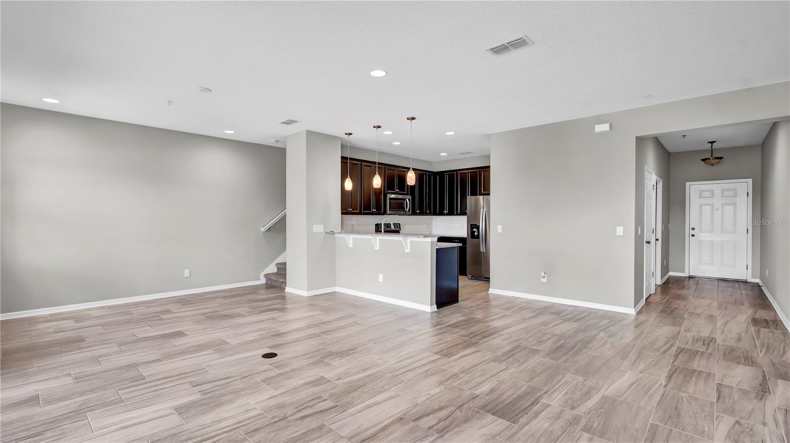 Image 11 of 44 For 15237 Sunrise Grove Court