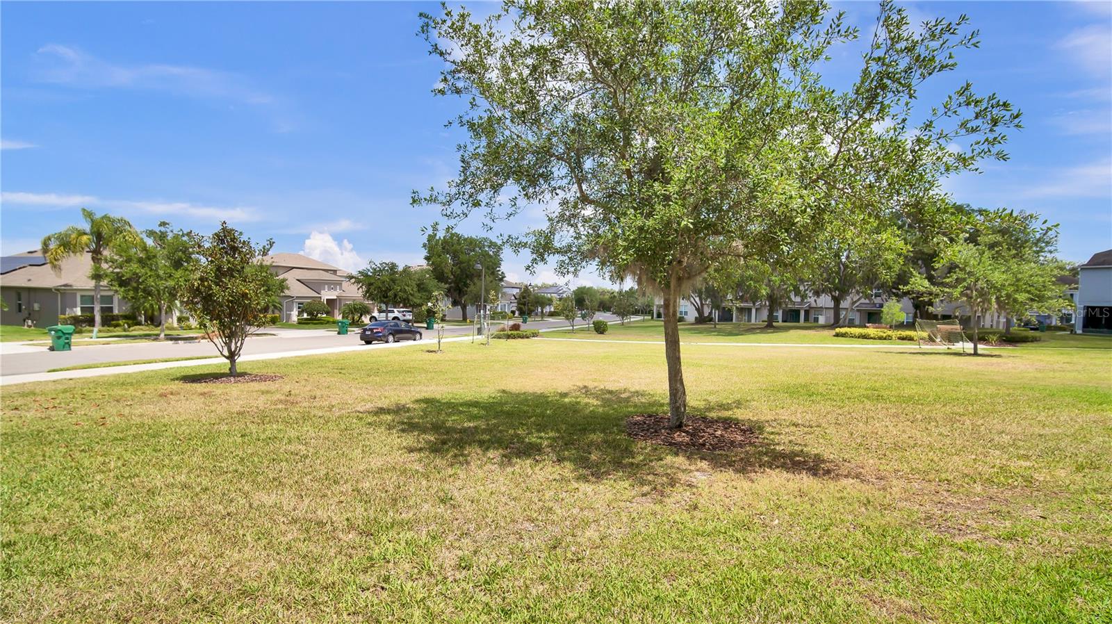Image 20 of 44 For 15237 Sunrise Grove Court