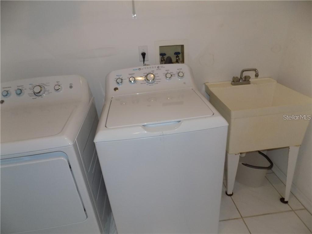 Image 20 of 22 For 14720 Green Valley Boulevard