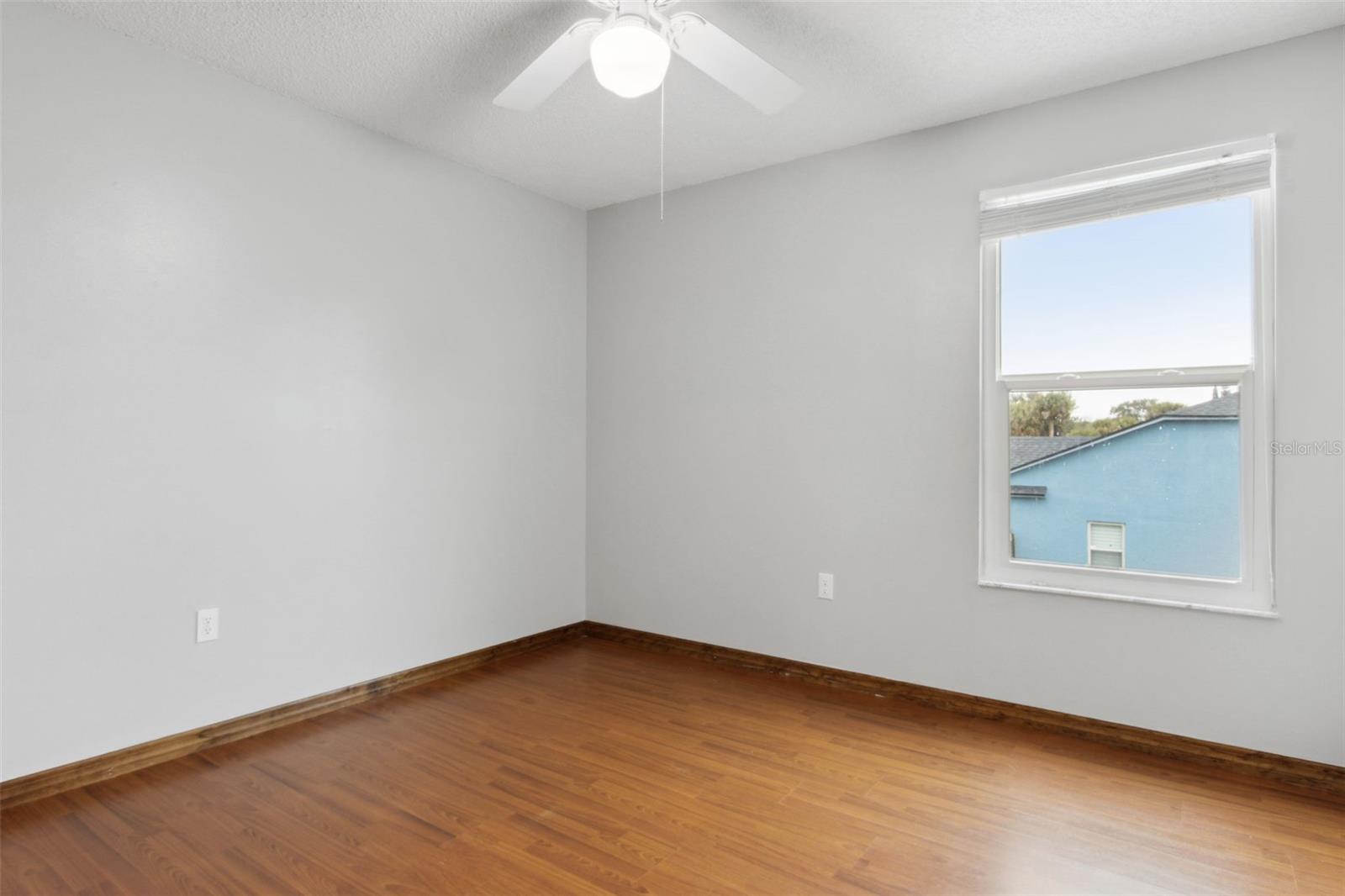 Image 51 of 82 For 4875 Winchester Drive