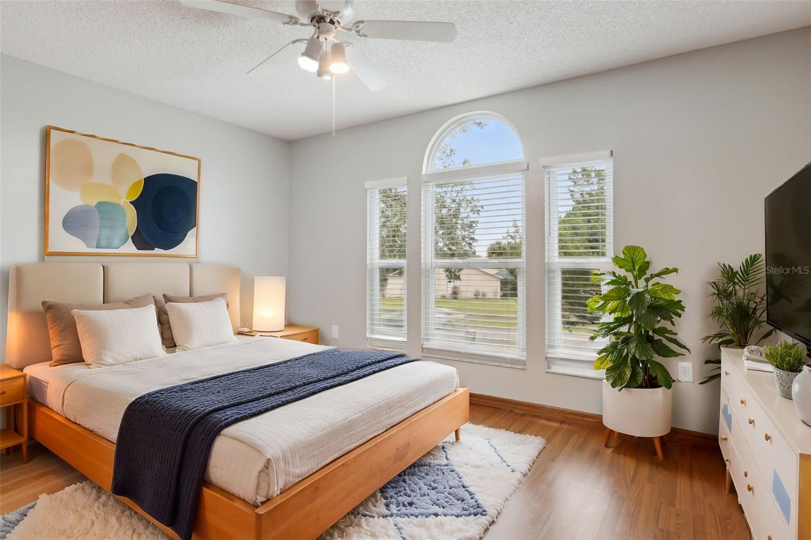 Image 53 of 82 For 4875 Winchester Drive