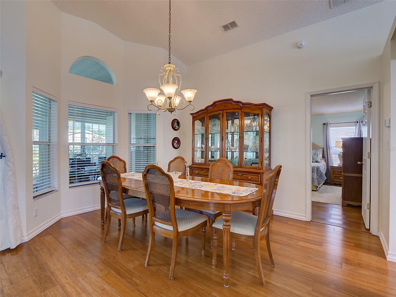 Image 16 of 33 For 25307 La Grange Court