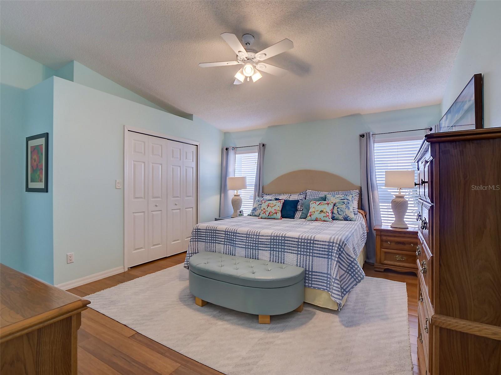 Image 20 of 33 For 25307 La Grange Court