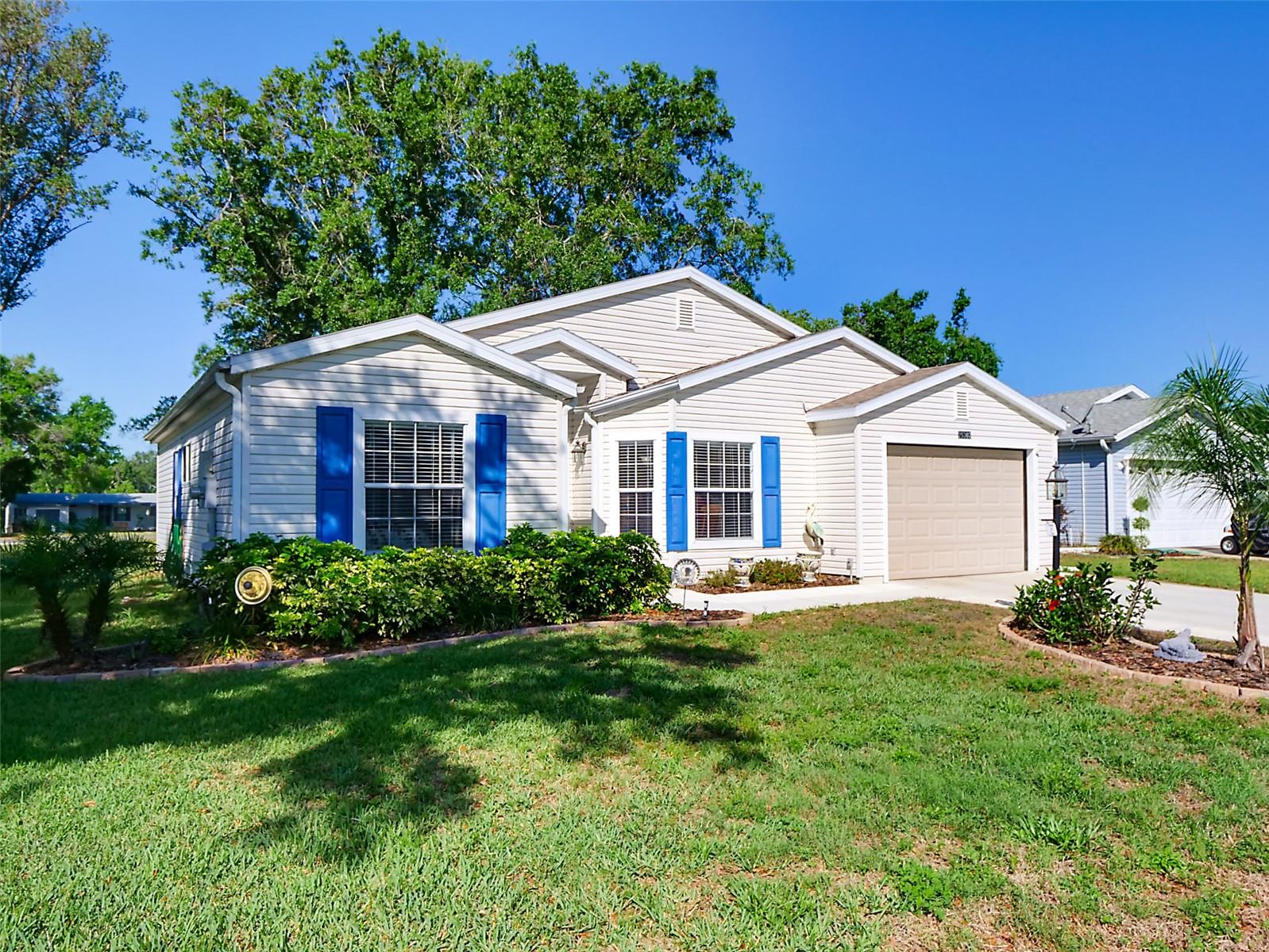 Image 3 of 33 For 25307 La Grange Court