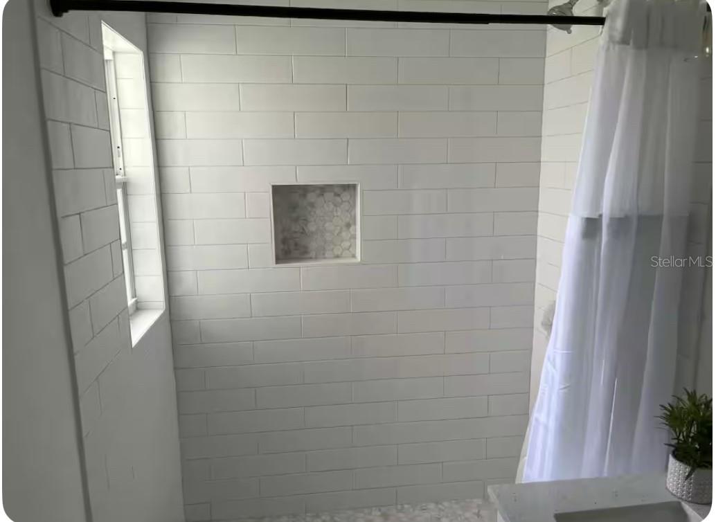 Image 17 of 40 For 681 Dalton Boulevard