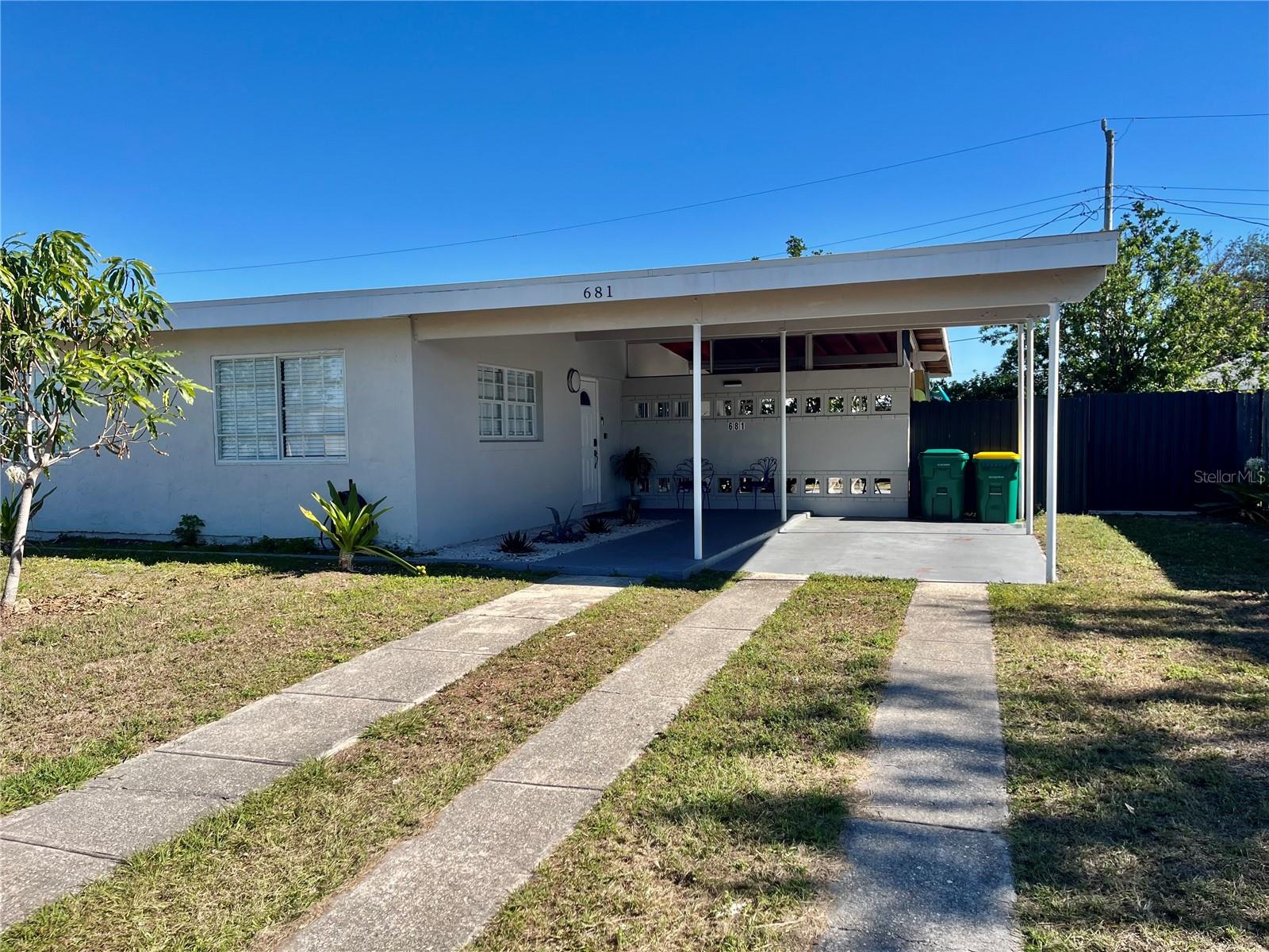 Image 3 of 40 For 681 Dalton Boulevard