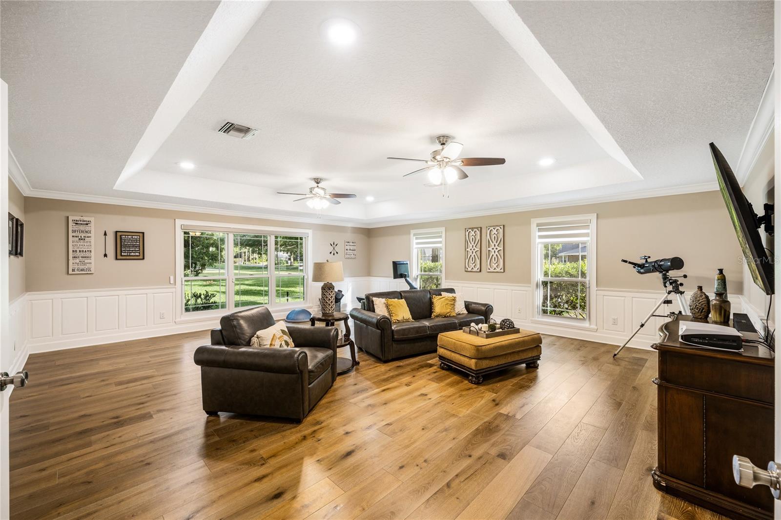 Image 15 of 69 For 8368 Rambling River Drive