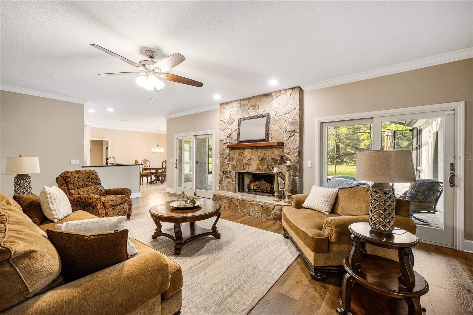 Image 21 of 69 For 8368 Rambling River Drive