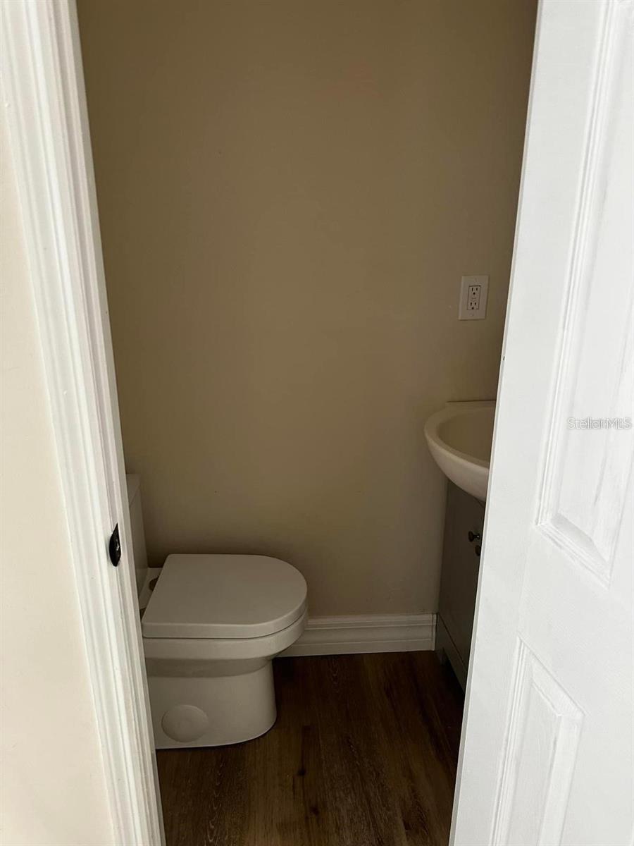 Image 15 of 19 For 716 Tropic Street