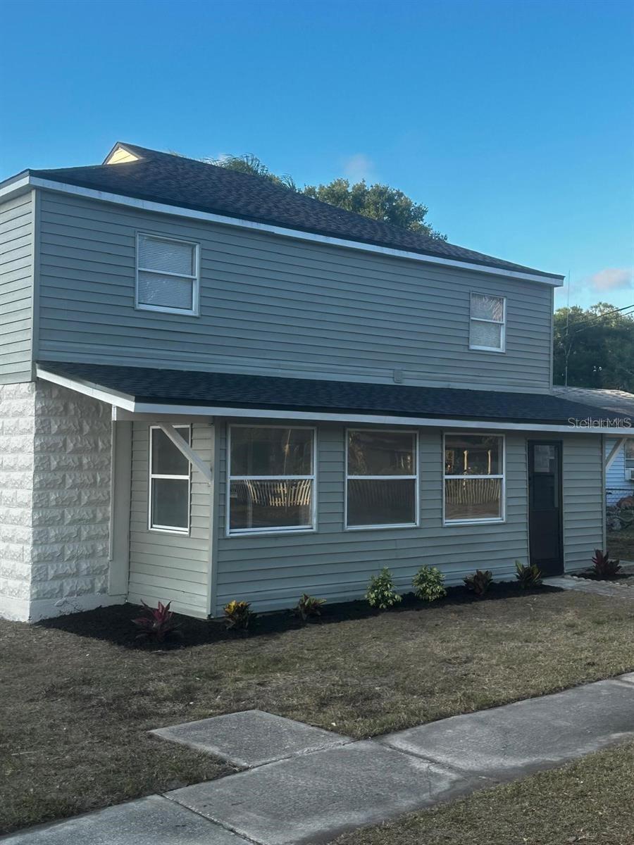 Image 2 of 19 For 716 Tropic Street
