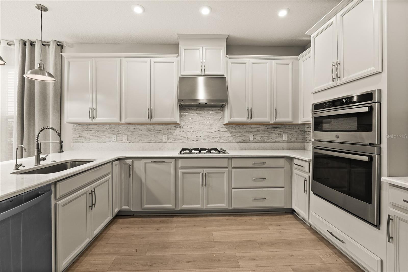 Image 3 of 25 For 2605 Pinnacle Lane