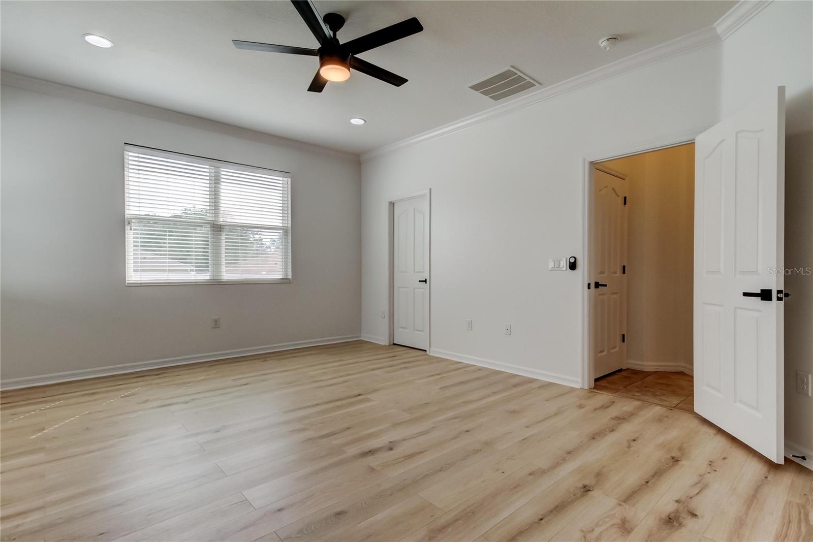 Image 12 of 17 For 25242 Carnation Sedge Way