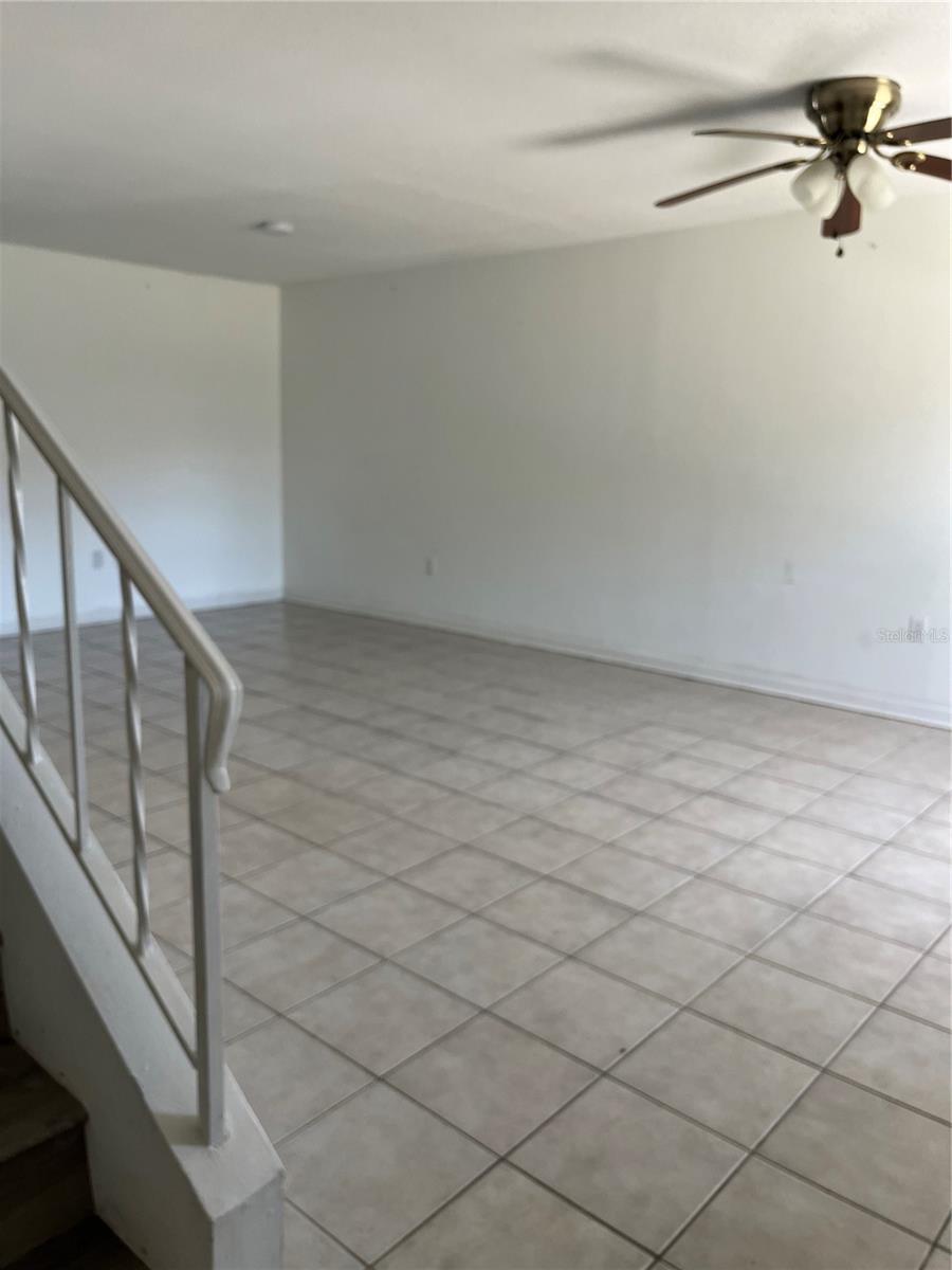 Image 2 of 15 For 5850 Cypress Gardens Boulevard 608
