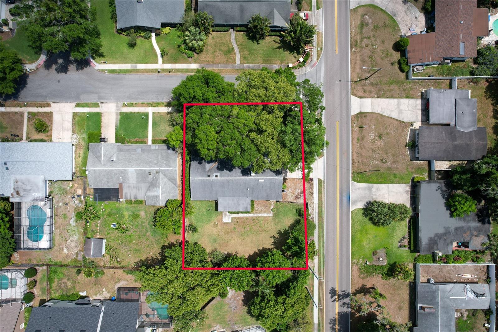 Image 40 of 61 For 826 Glen Arden Way