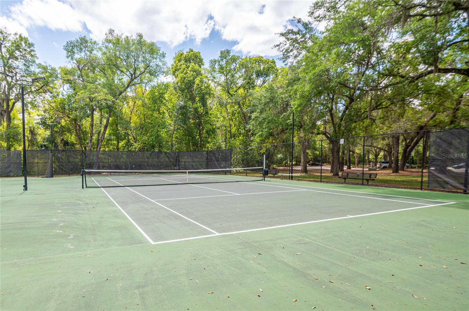 Image 44 of 61 For 826 Glen Arden Way