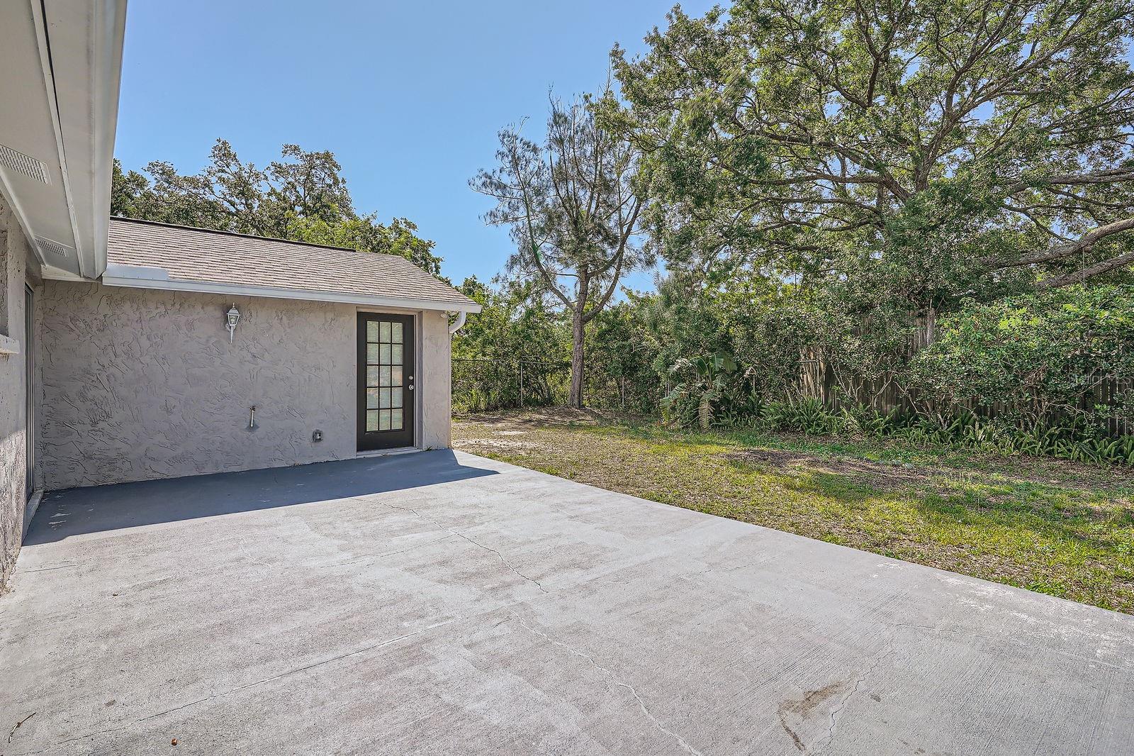 Image 26 of 28 For 7708 Belah Drive