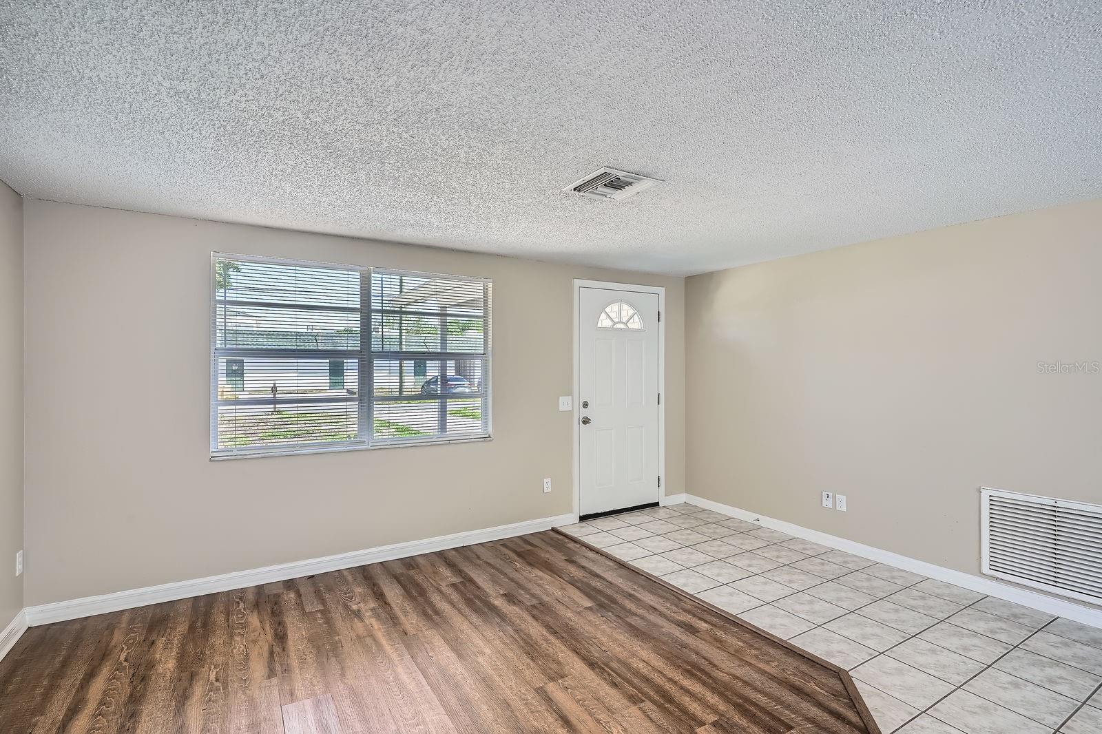 Image 5 of 28 For 7708 Belah Drive