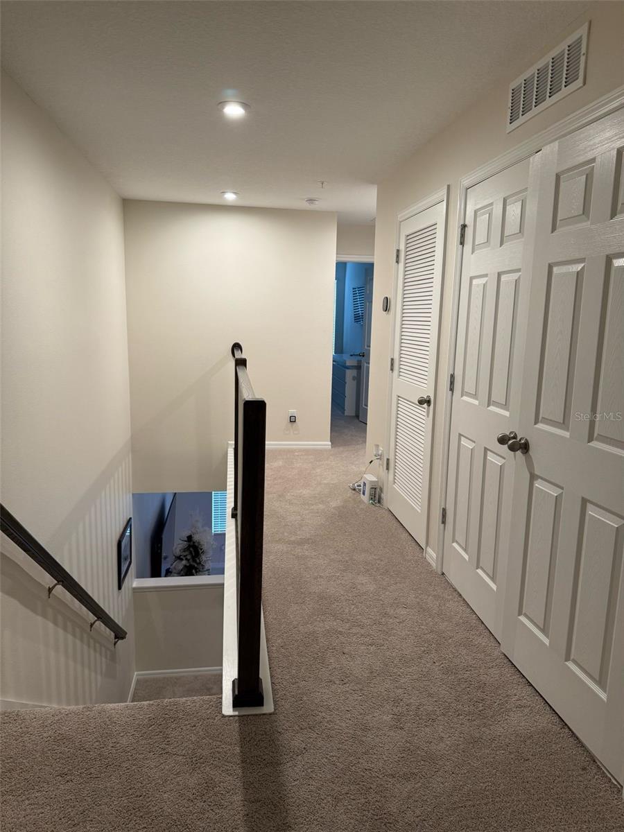 Image 9 of 13 For 10113 Greenstone Ridge Street