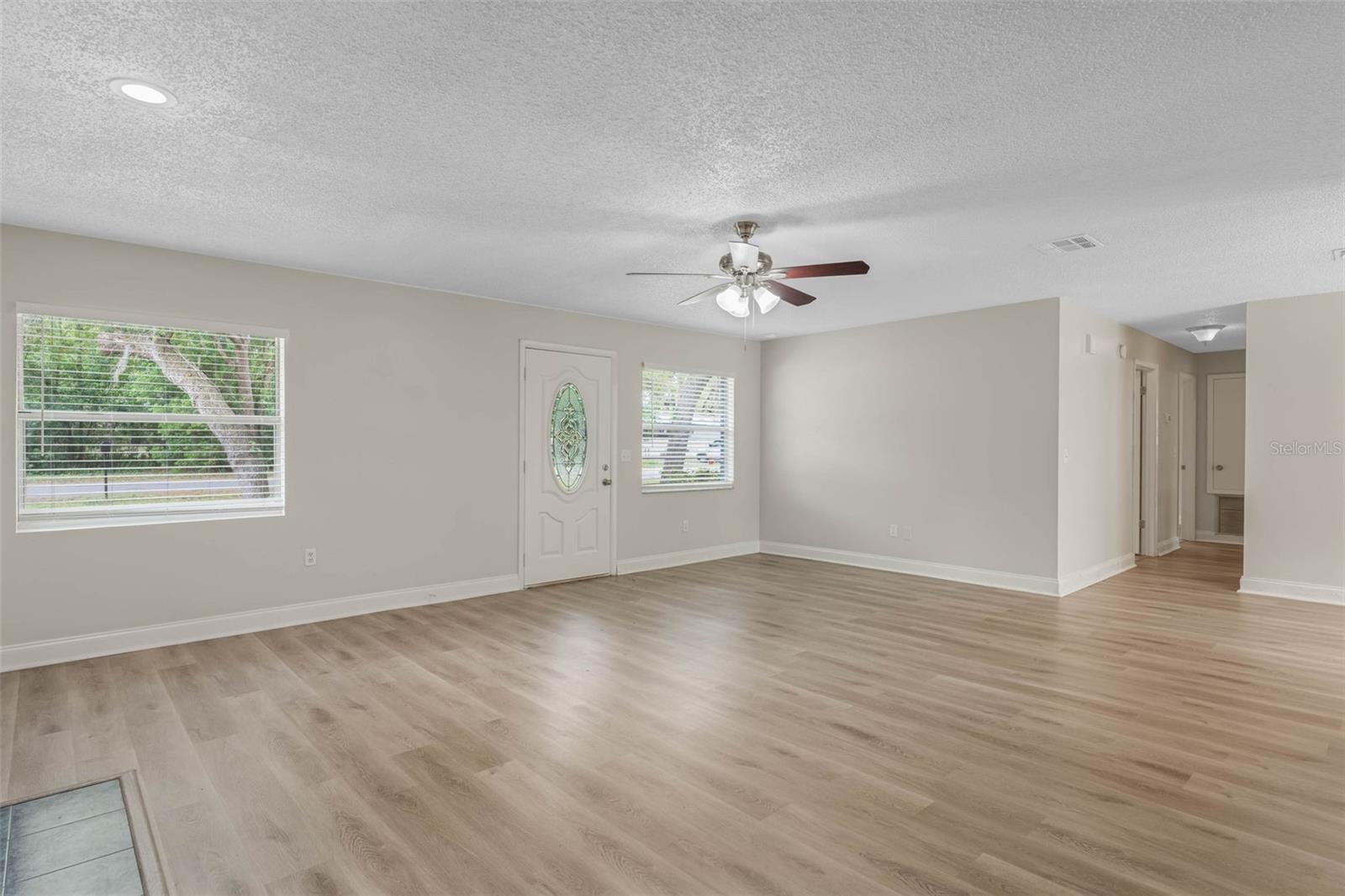 Image 4 of 27 For 178 Alma Avenue