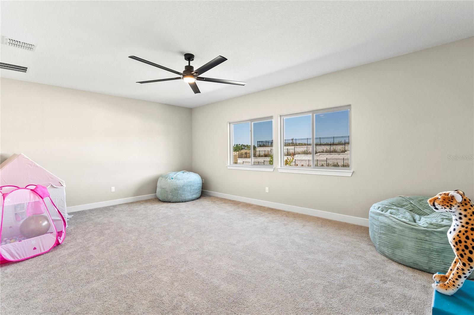 Image 28 of 38 For 15173 Willow Ridge Drive