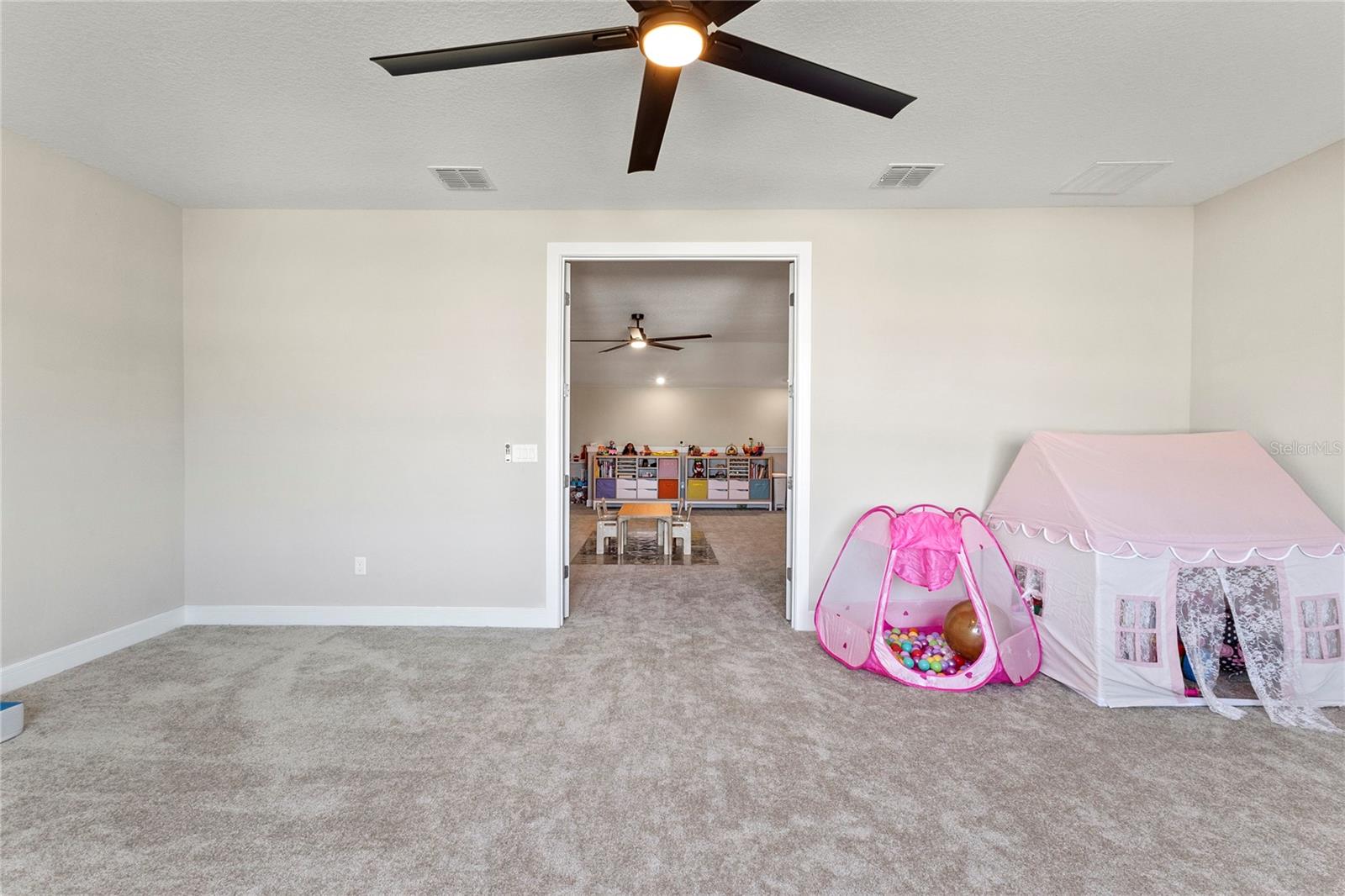 Image 29 of 38 For 15173 Willow Ridge Drive