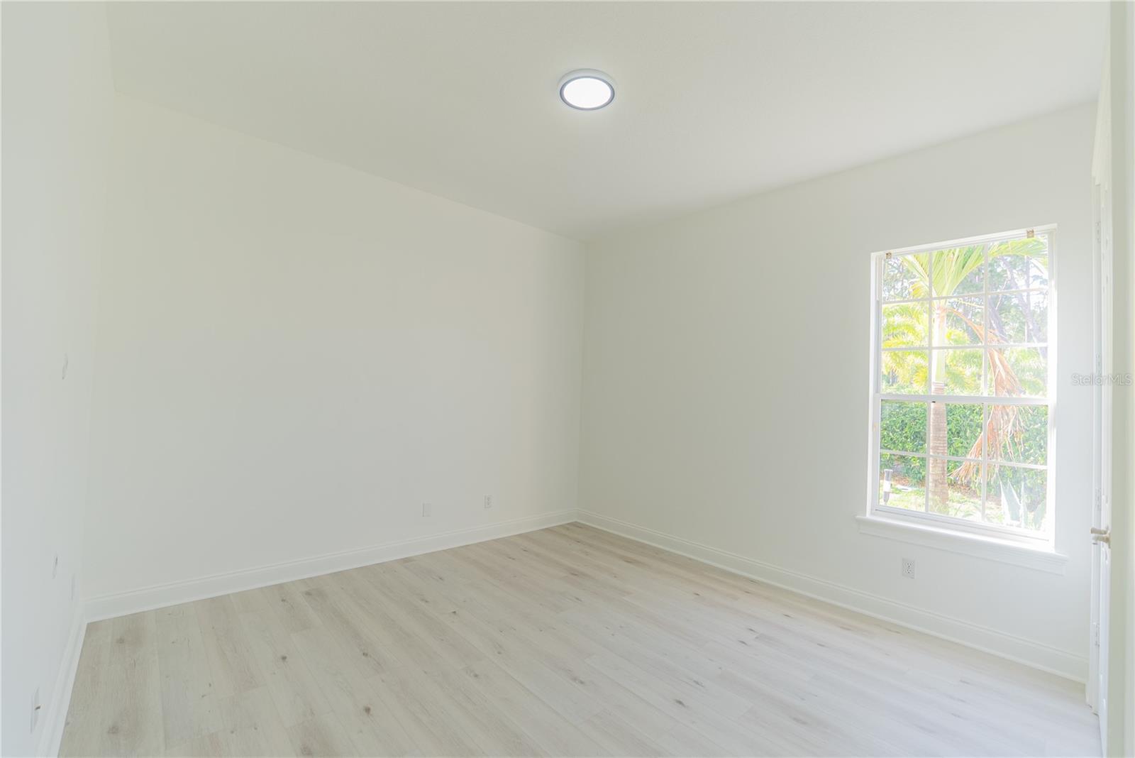 Image 13 of 44 For 6550 Cartmel Lane