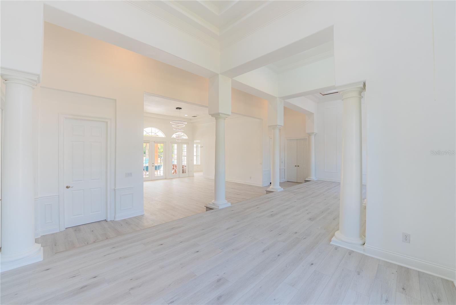 Image 22 of 44 For 6550 Cartmel Lane