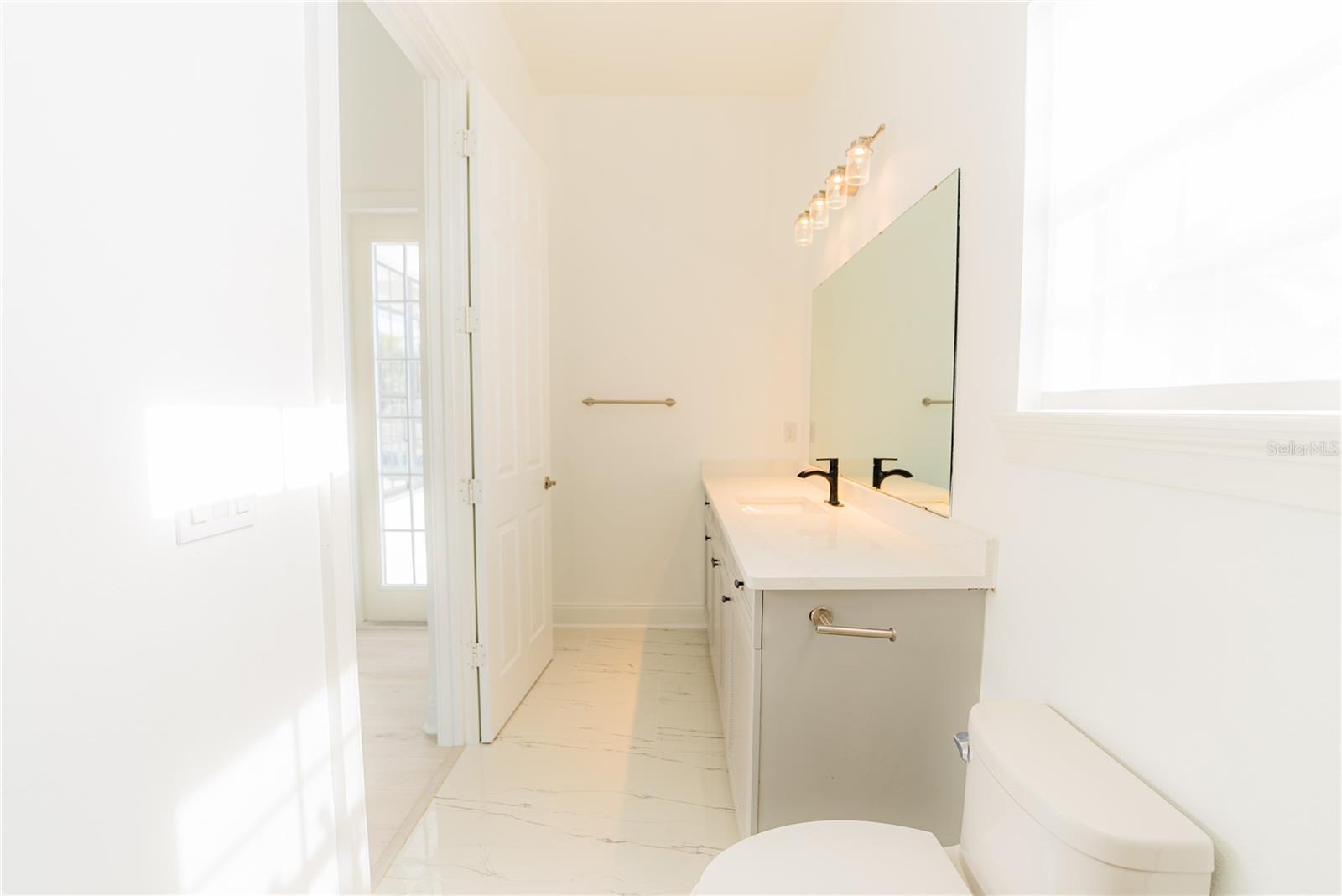Image 31 of 44 For 6550 Cartmel Lane
