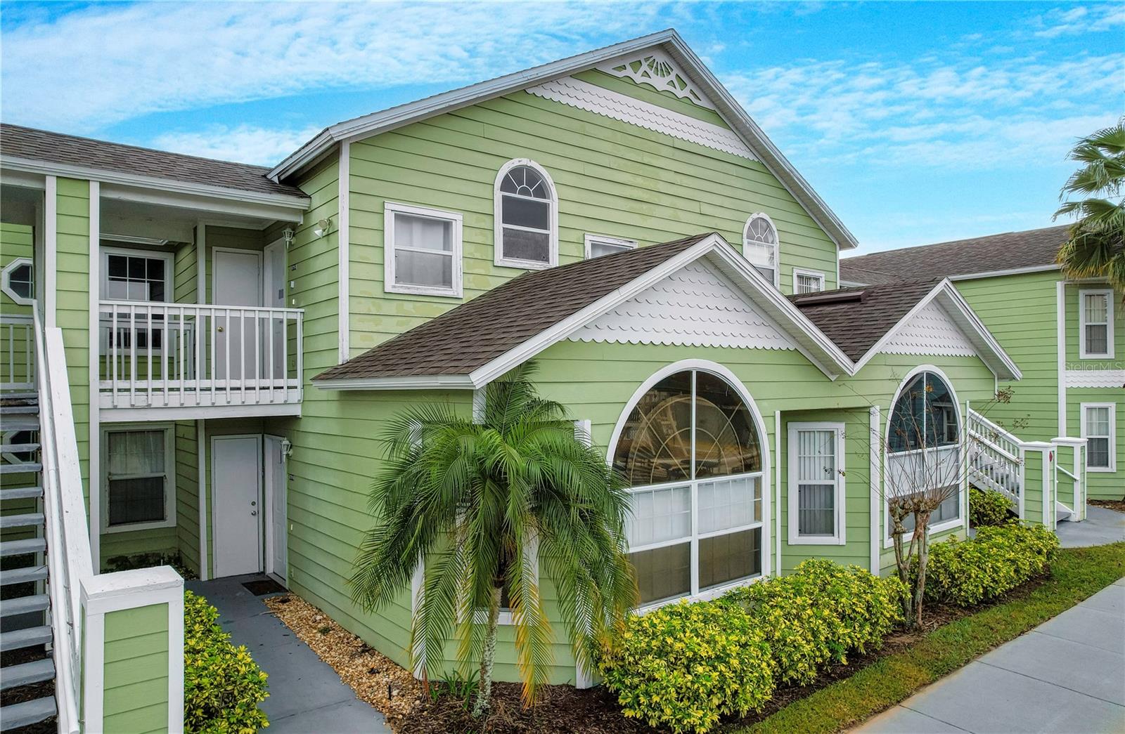 Image 2 of 18 For 8719 Rockingham Terrace B