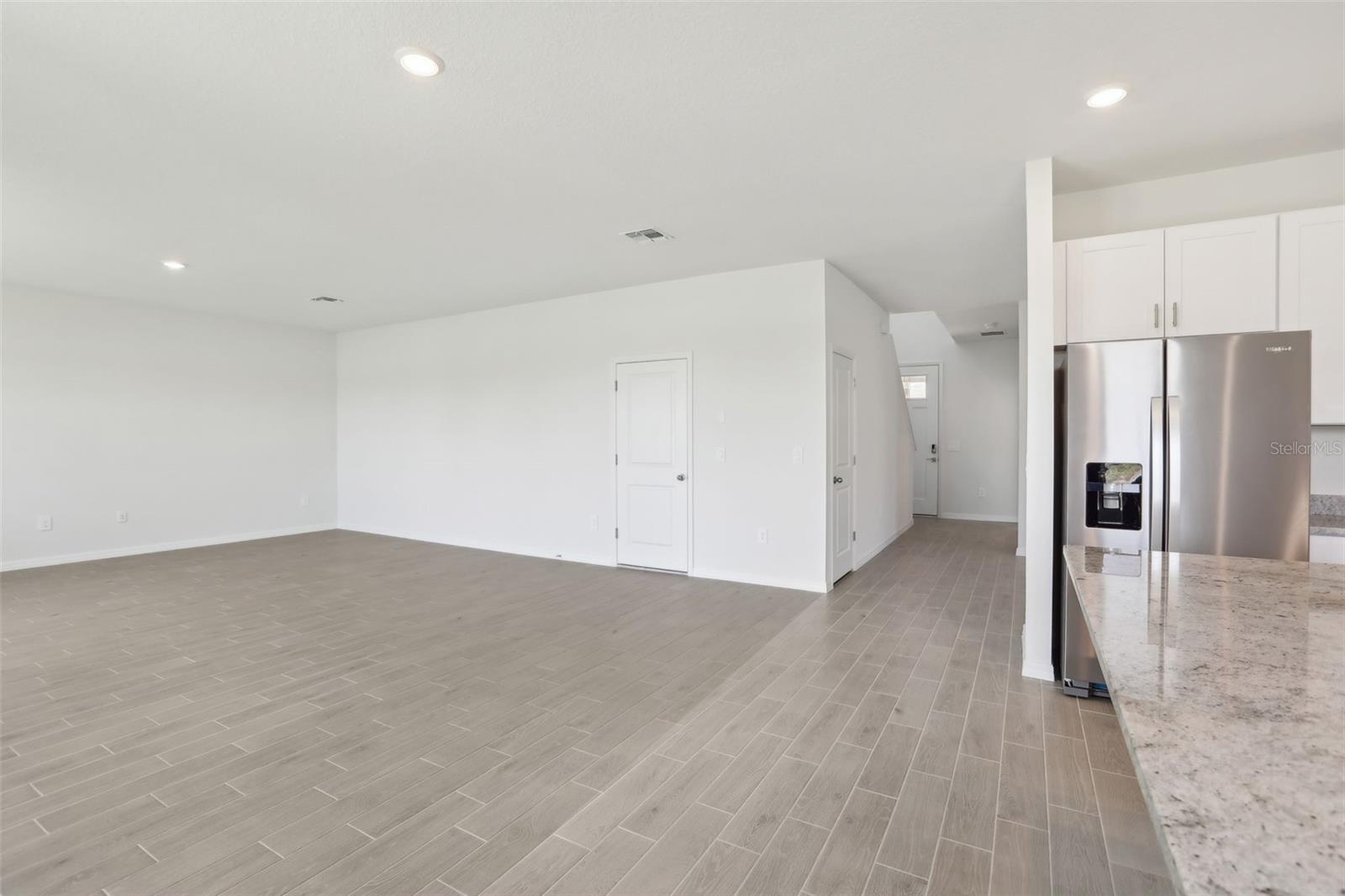 Image 15 of 23 For 1878 Draughton Drive
