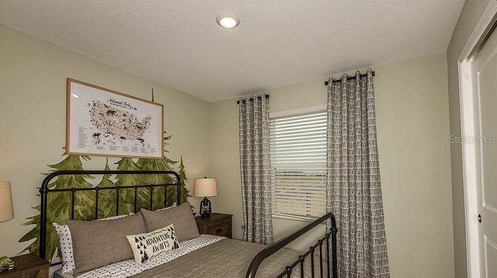 Image 11 of 24 For 420 Wayland Drive