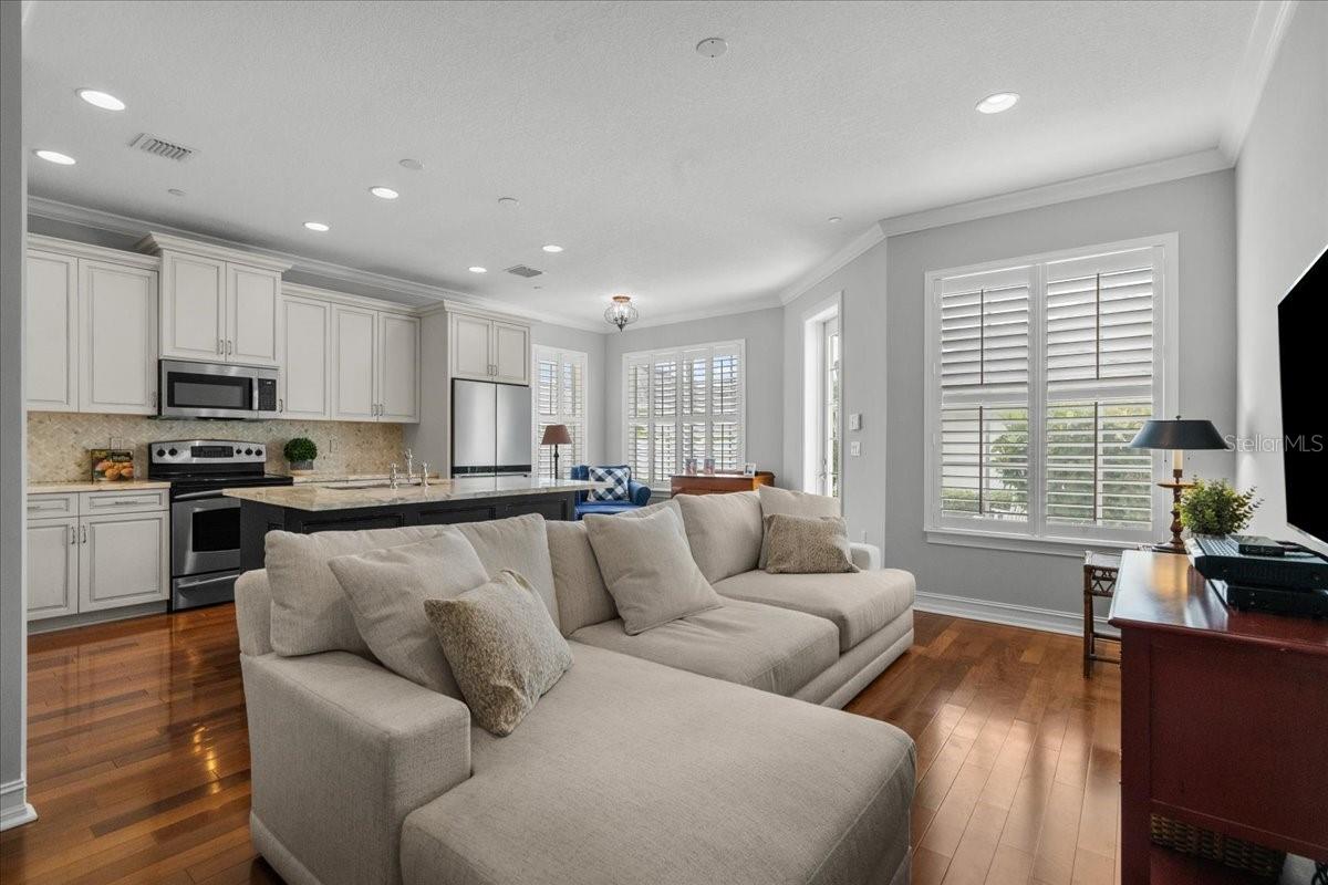 Image 10 of 72 For 2228 Osprey Avenue