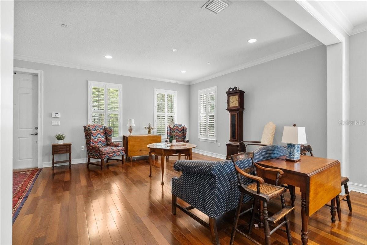 Image 4 of 72 For 2228 Osprey Avenue