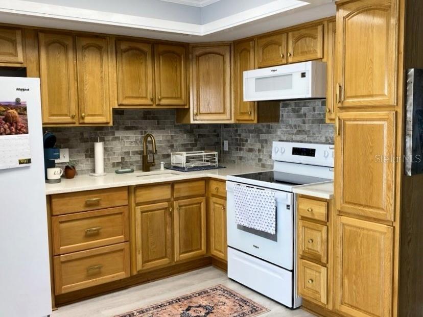 Image 10 of 33 For 567 Orange Street 567