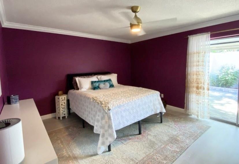 Image 12 of 33 For 567 Orange Street 567