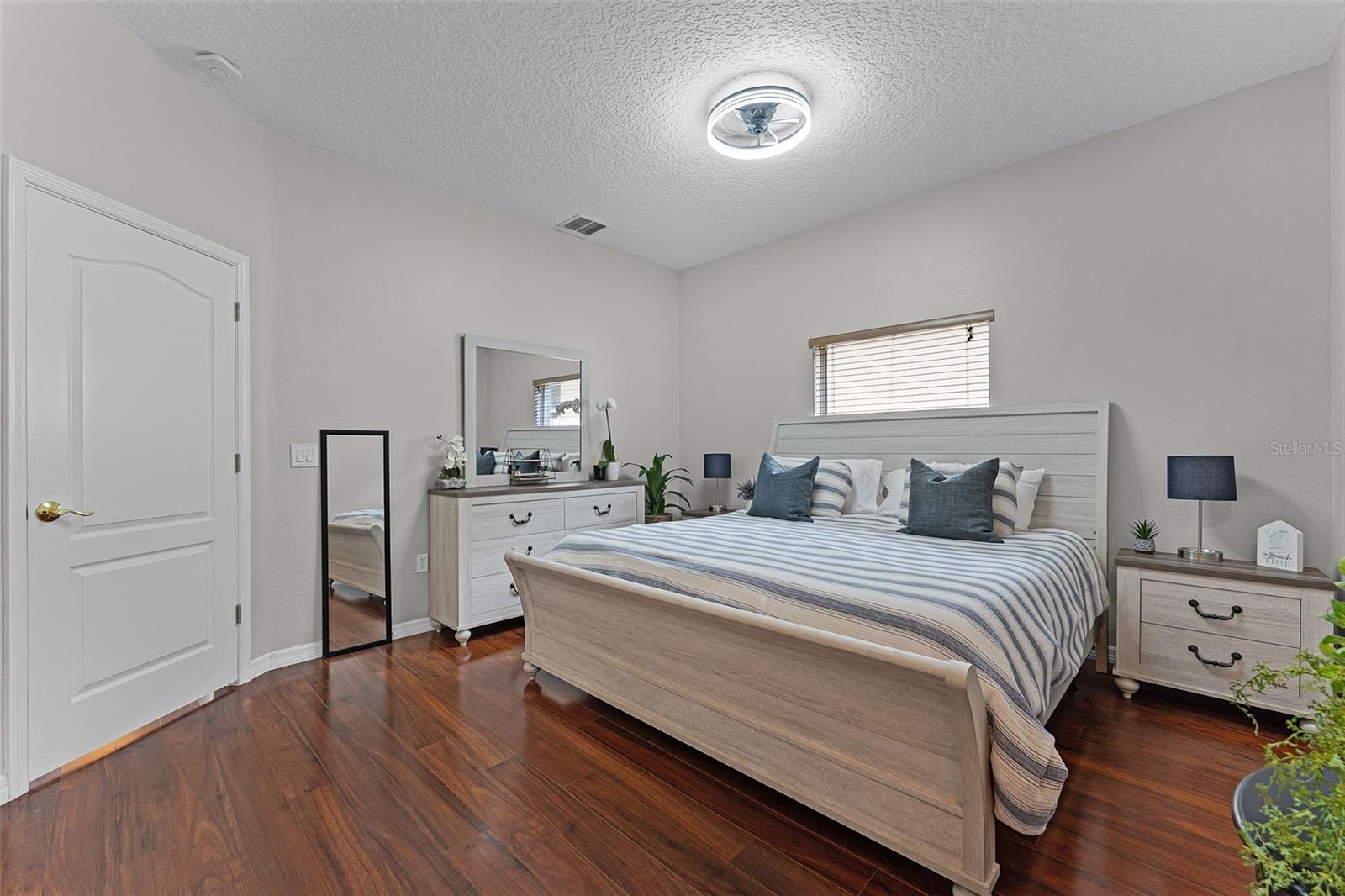 Image 20 of 52 For 10033 Hart Branch Circle