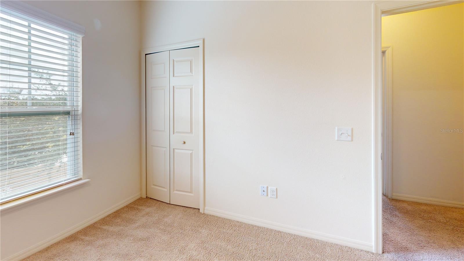 Image 16 of 77 For 3238 Wish Avenue