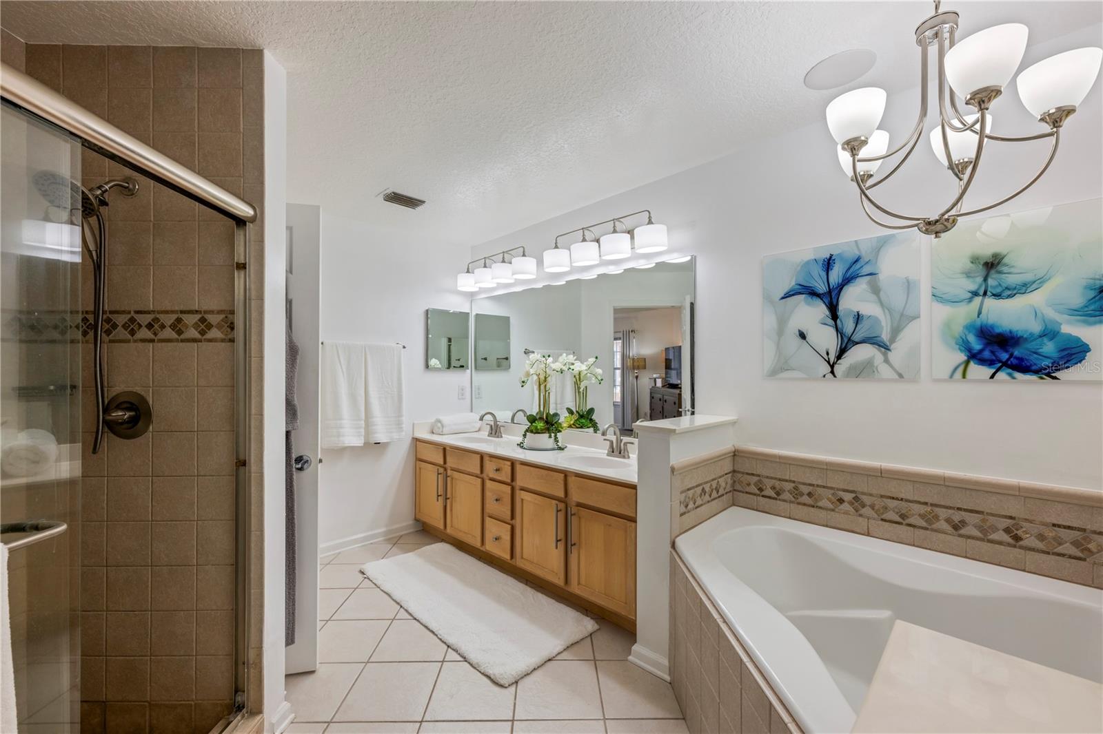 Image 17 of 30 For 7420 Cypress Grove Road 132