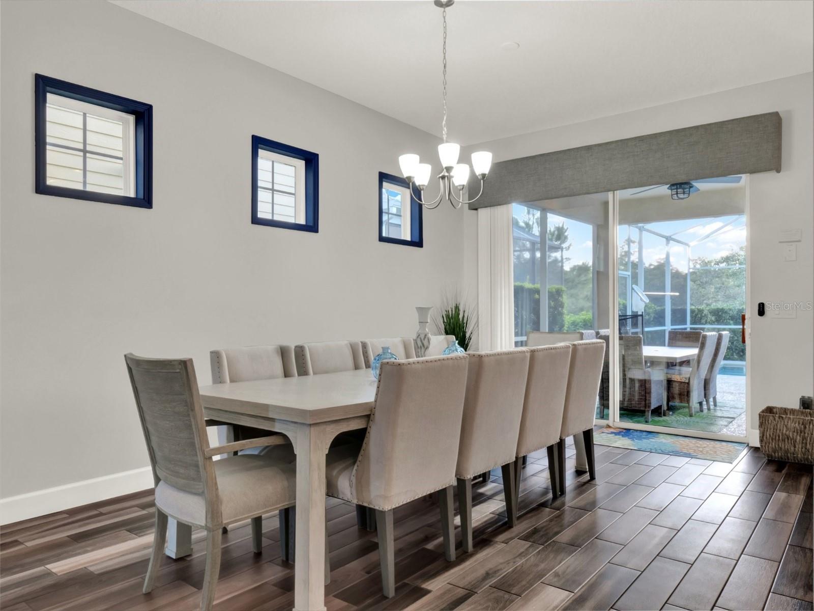 Image 14 of 39 For 1449 Fairview Circle