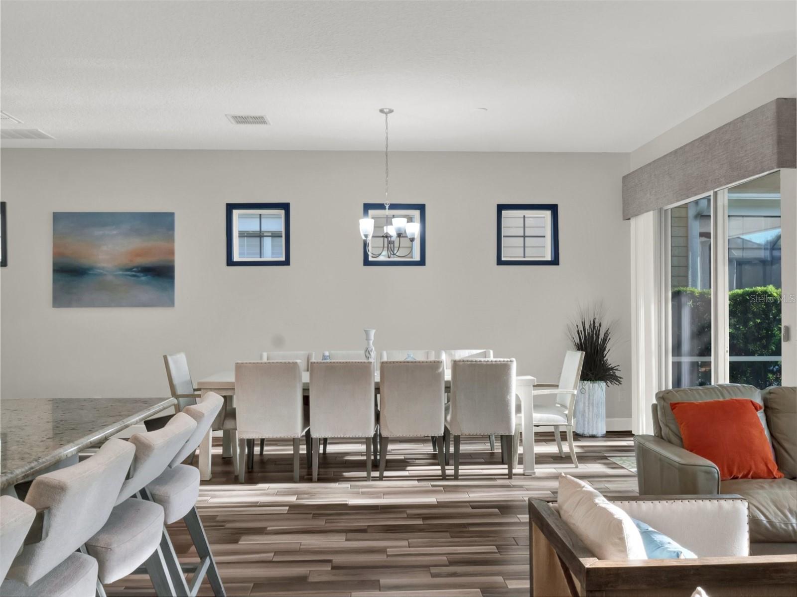 Image 16 of 39 For 1449 Fairview Circle