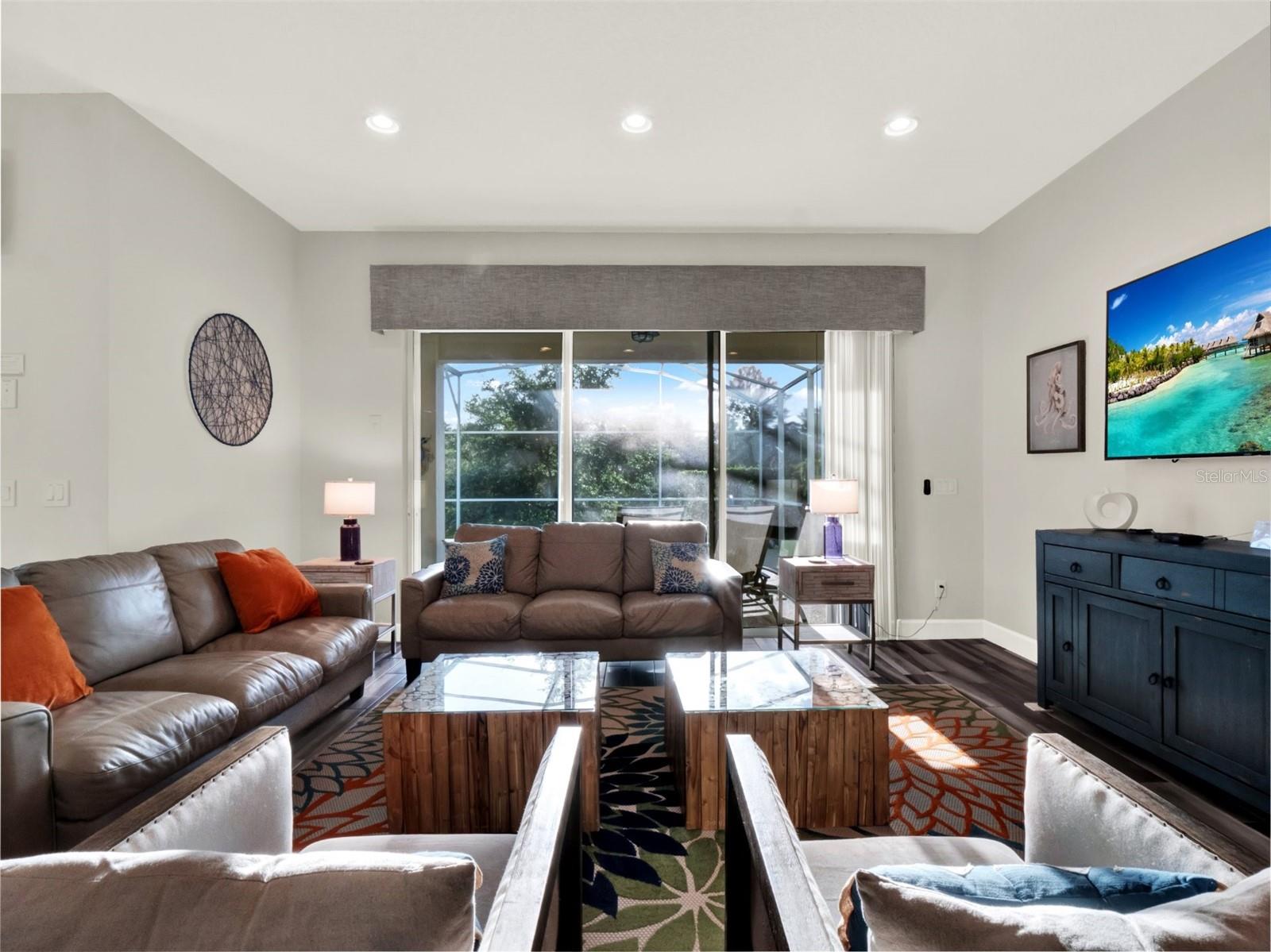 Image 17 of 39 For 1449 Fairview Circle