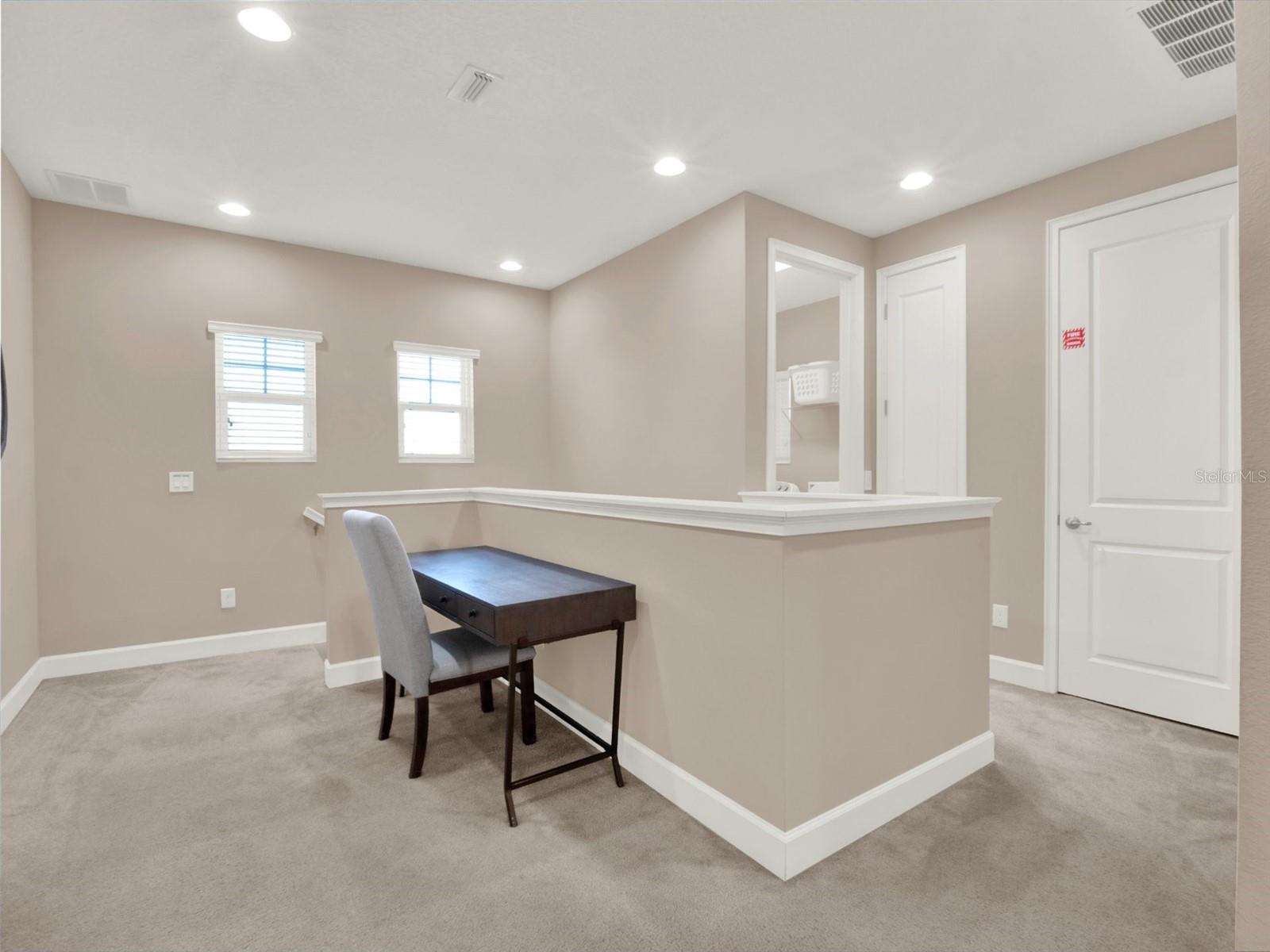 Image 24 of 39 For 1449 Fairview Circle