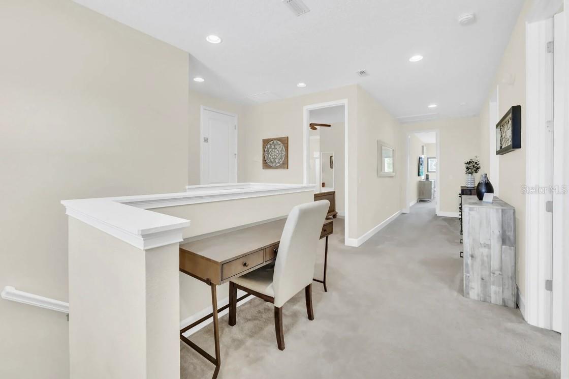 Image 25 of 39 For 1449 Fairview Circle