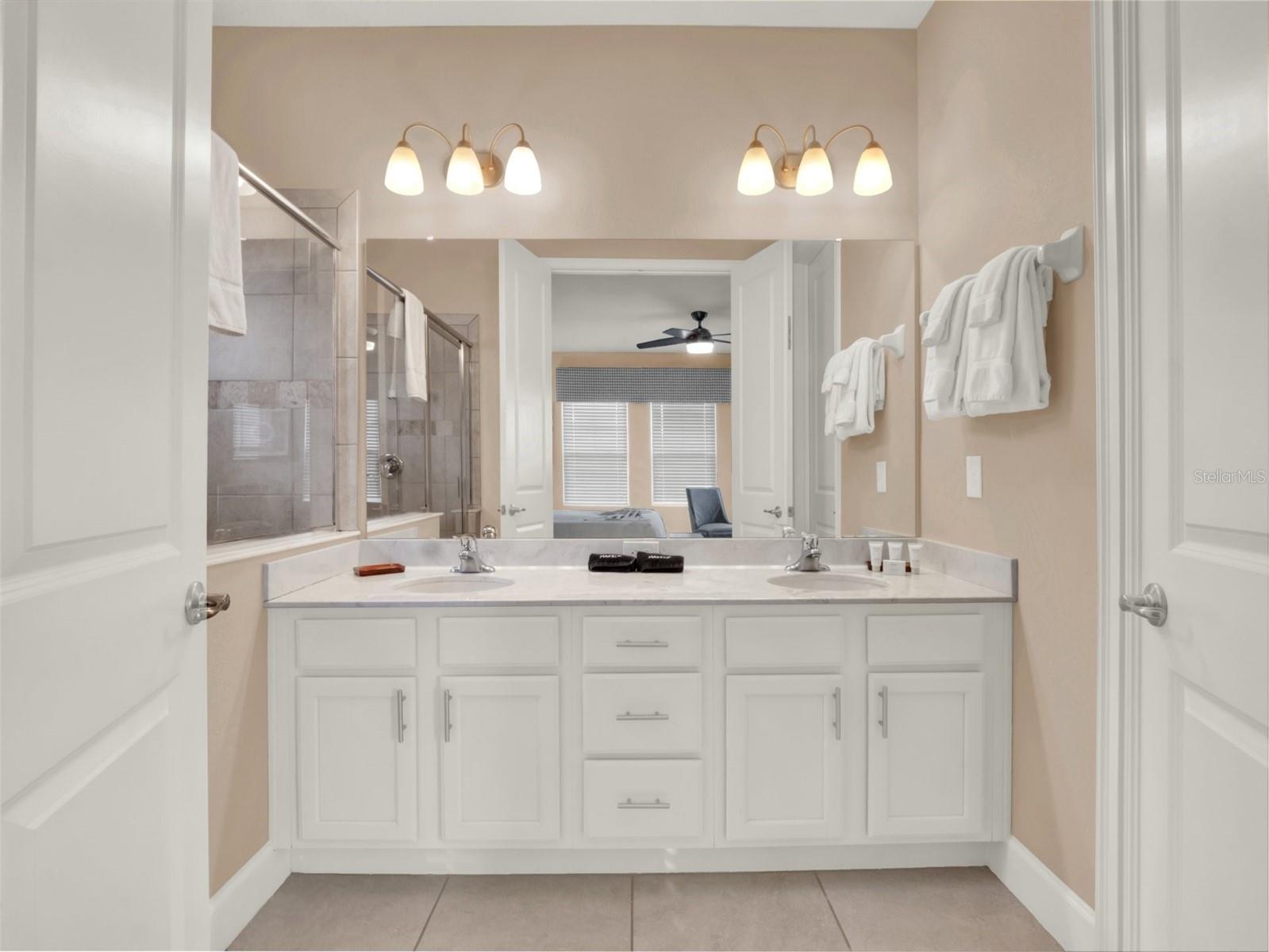 Image 30 of 39 For 1449 Fairview Circle