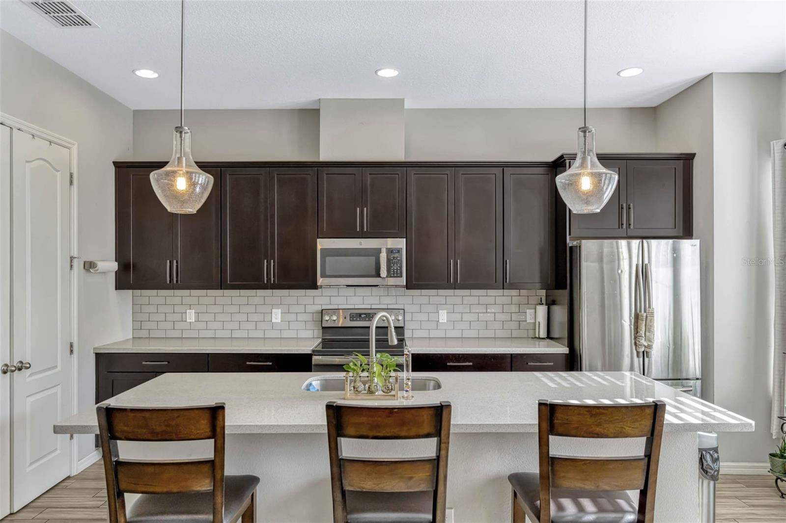 Image 10 of 53 For 861 Taramundi Drive Dr