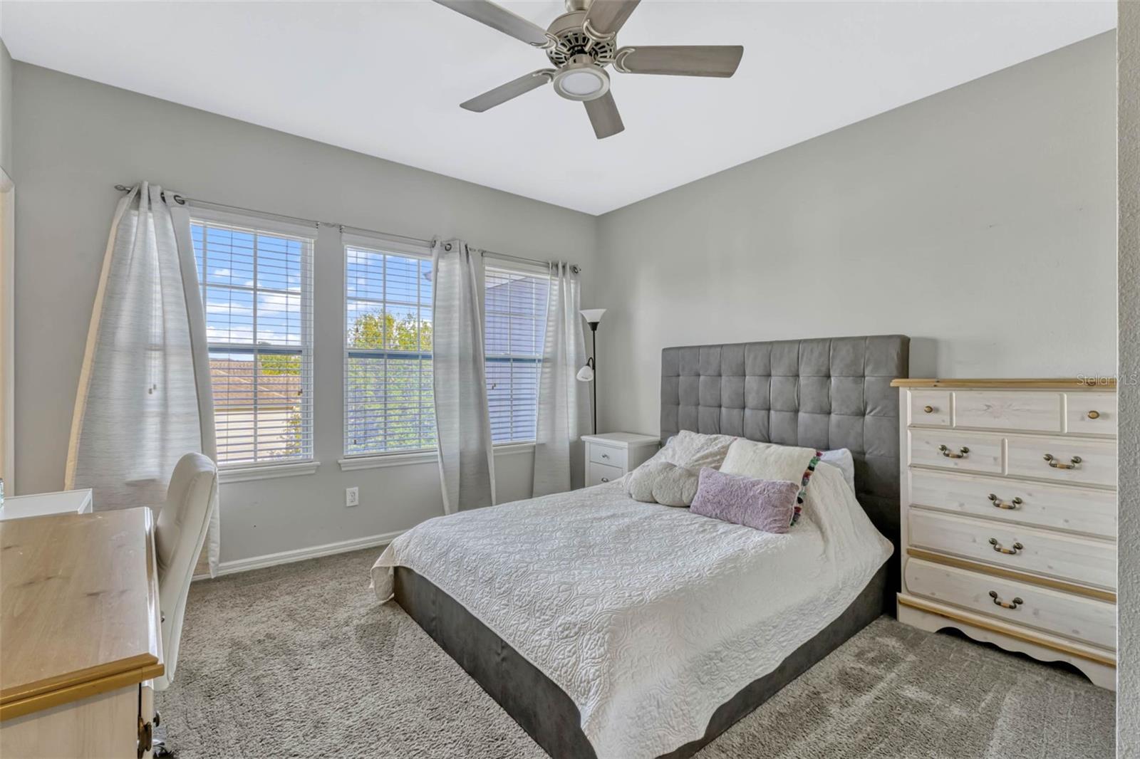 Image 25 of 53 For 861 Taramundi Drive Dr