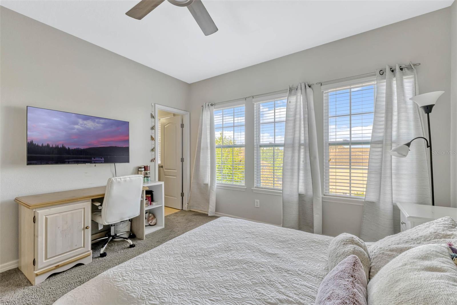 Image 26 of 53 For 861 Taramundi Drive Dr