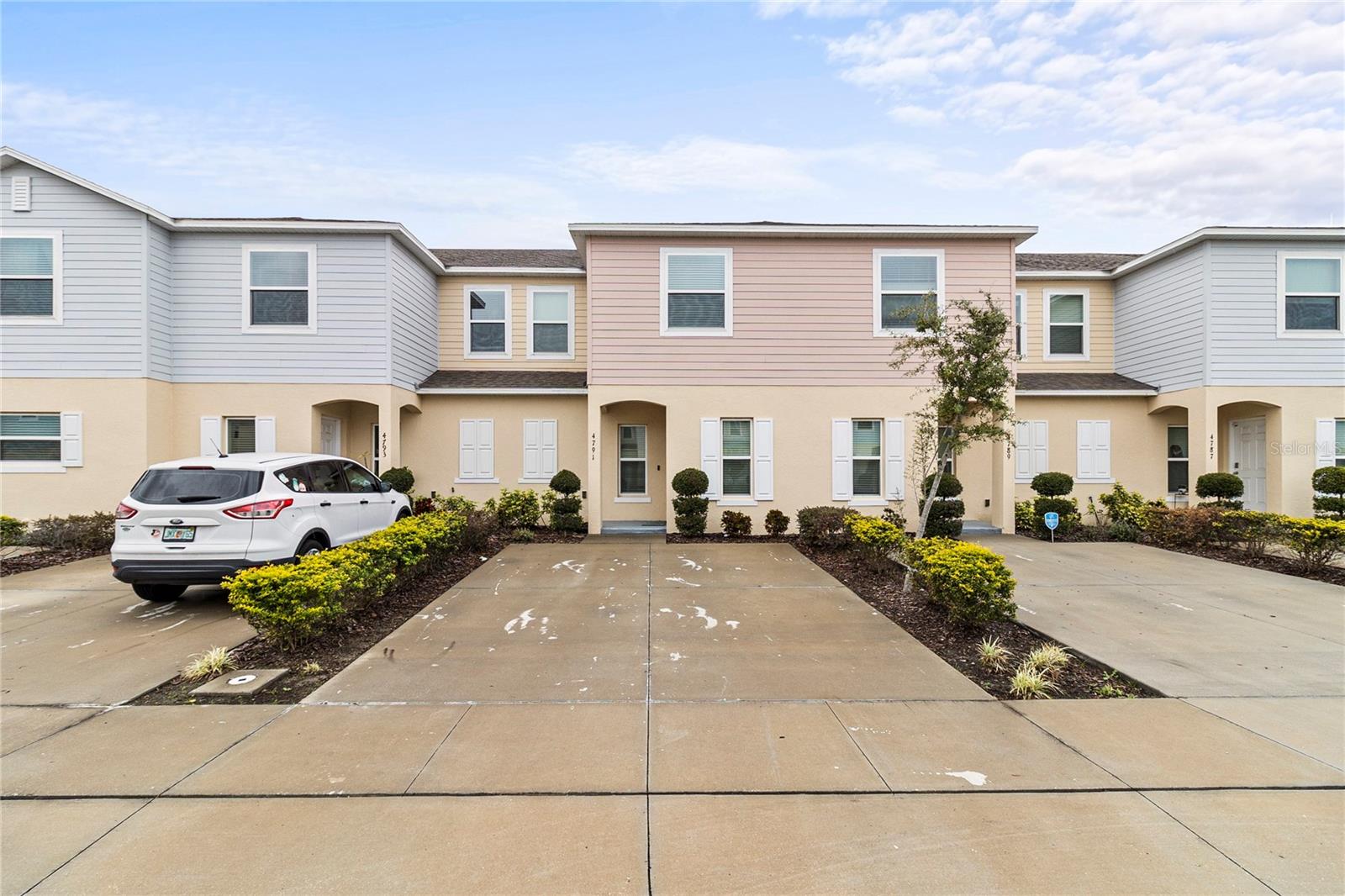 Details for 4791 Coral Castle Drive, KISSIMMEE, FL 34746