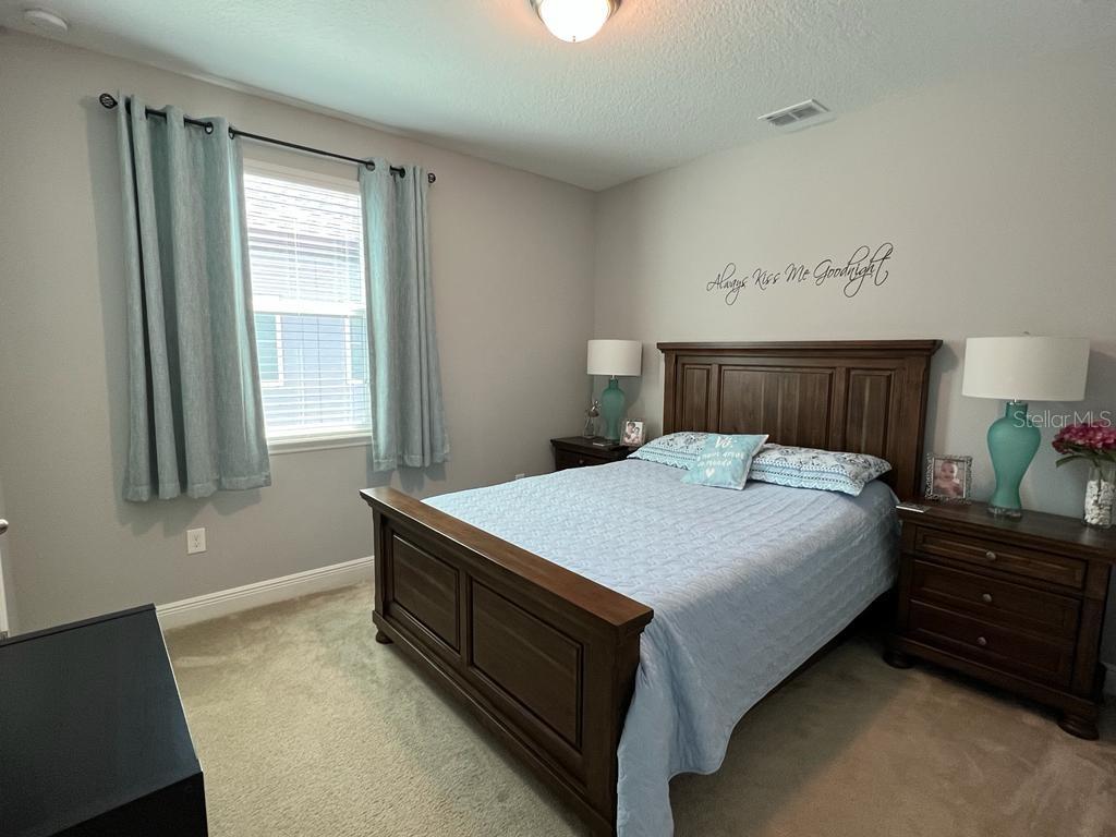 Image 16 of 33 For 7823 Summerlake Groves Street